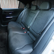 メルセデスベンツ Cクラス 新型（C200 アバンギャルド AMGライン装着車）