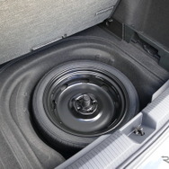 VW ゴルフヴァリアント eTSI Active