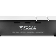 「単体プロセッサー」の一例（フォーカル・FSP-8）。