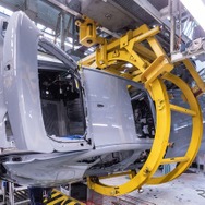 BMWグループのドイツ・ミュンヘン工場で量産を開始したBMW i4
