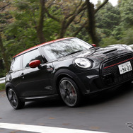 MINI John Cooper Works ハッチバックモデル