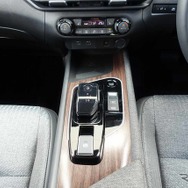 日産 ノートオーラ G