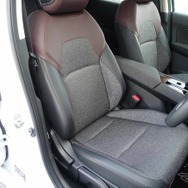 日産 ノートオーラ G