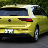 VW ゴルフ 新型（eTSI アクティブ）