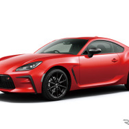 トヨタ GR 86 RZ（6MT・スパークレッド）