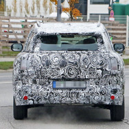 MINI クロスオーバー 次期型プロトタイプ（スクープ写真）