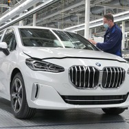 ドイツ・ライプツィヒ工場で生産を開始したBMW2 シリーズ・アクティブツアラー 新型