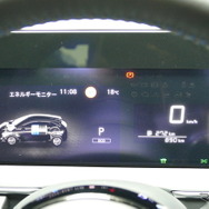 日産 ノート オーテック クロスオーバー FOUR