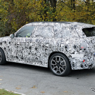 MINI クロスオーバー 次期型プロトタイプ（スクープ写真）
