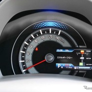 スズキ ワゴンRスマイル ハイブリッドX