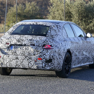 メルセデスベンツ Eクラス 次期型プロトタイプ（スクープ写真）