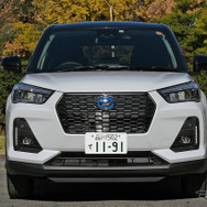 ダイハツ ロッキー e-SMART HYBRID