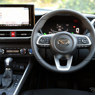 ダイハツ ロッキー e-SMART HYBRID