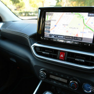ダイハツ ロッキー e-SMART HYBRID