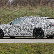 アウディ A4 アバント 次期型プロトタイプ（スクープ写真）