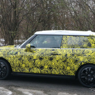 MINI ハッチバック 次世代型プロトタイプ（スクープ写真）