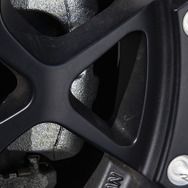 【レイズ TEAM DAYTONA M8】推奨サイズ：16×7.0J Inset37 5H-114.3／カラー：マットブラック／タイヤサイズ：LT235/70R16（デリカD:5 x 社外ホイール ）