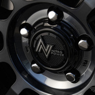 【MiD NITRO POWER M10 PERSHING S】推奨サイズ：16×7.0J Inset40 5H-114.3／カラー：ブラック/DC+マシニング/ブラッククリア／タイヤサイズ：LT235/70R16（デリカD:5 x 社外ホイール ）