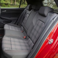 VW ゴルフ GTI リヤシート