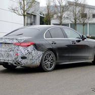 メルセデスAMG Cクラス 新型プロトタイプ。車名は「C43」か「C53」か（スクープ写真）