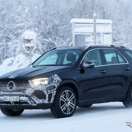 メルセデスベンツ GLE 改良新型プロトタイプ（スクープ写真）