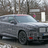 BMW XM 市販型プロトタイプ（スクープ写真）