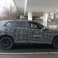 BMW XM 市販型プロトタイプ（スクープ写真）