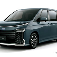 トヨタ ヴォクシー 新型