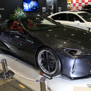 ARTISAN SPIRITS：GR 86のエアロパーツやハリアー、レクサスカスタムカーを展示…東京オートサロン2022