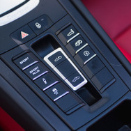 ポルシェ 911 タルガ4 GTS