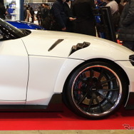 TOM'S スープラ ツアラー（東京オートサロン2022）