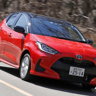 トヨタ ヤリスハイブリッド