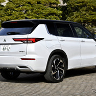 三菱 アウトランダーPHEV 新型
