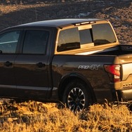 日産 タイタン 「PRO-4X」の2022年モデル