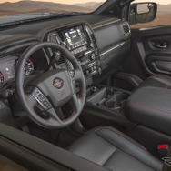 日産 タイタン 「PRO-4X」の2022年モデル