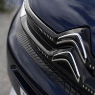 シトロエン C5 エアクロス SUV 改良新型のPHV
