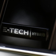 ルノー キャプチャー E-TECH ハイブリッド145
