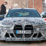 BMW M4 CSL 開発車両（スクープ写真）