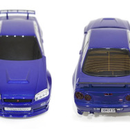 車型モバイルバッテリー 日産スカイライン GT-R（BNR34） ワイルド・スピードMAX（ブルー） ブライアン仕様