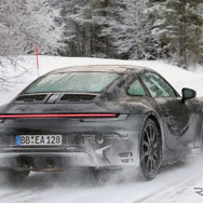 ポルシェ 911 改良新型プロトタイプ（スクープ写真）