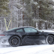 ポルシェ 911 改良新型プロトタイプ（スクープ写真）