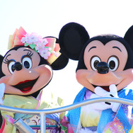「ニューイヤーズ・グリーティング」 - (C) Disney
