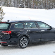VW パサート 次期型プロトタイプ（スクープ写真）