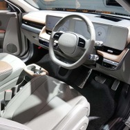 アイオニック5の運転席周り。オーディオにはBOSEが搭載されていた