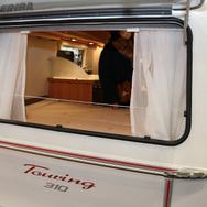 ハイマーブランド　ERIBA Touring Familia310