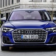 アウディ S8 改良新型