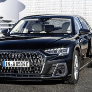 アウディ A8 60 TFSI e クワトロ 改良新型