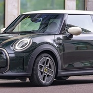MINI クーパー SE 改良新型の「Resolute Edition」