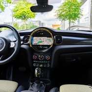 MINI クーパー SE 改良新型の「Resolute Edition」