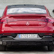 メルセデスAMG EQE 43 4MATIC